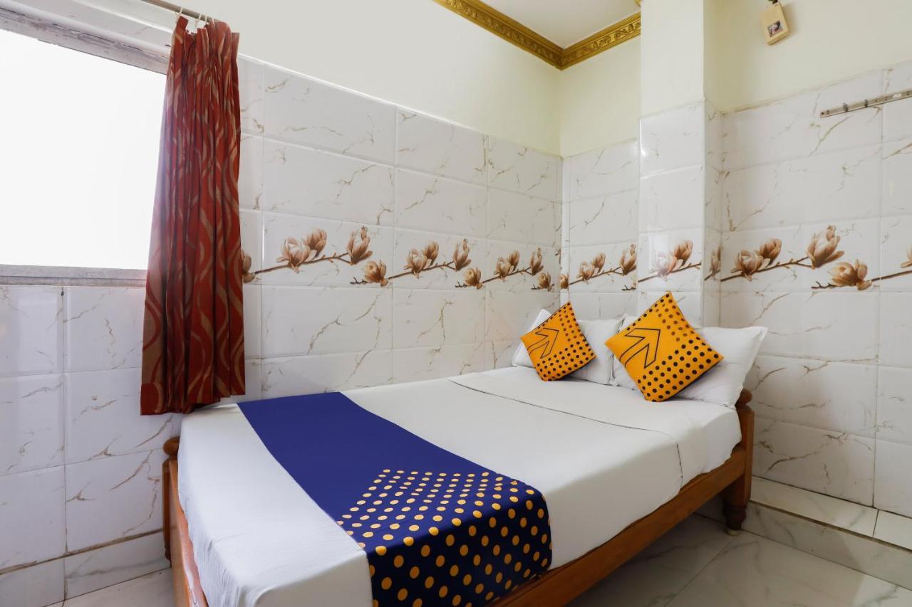Hôtel Spot On 40324 Vvr Residency à Chennai Extérieur photo