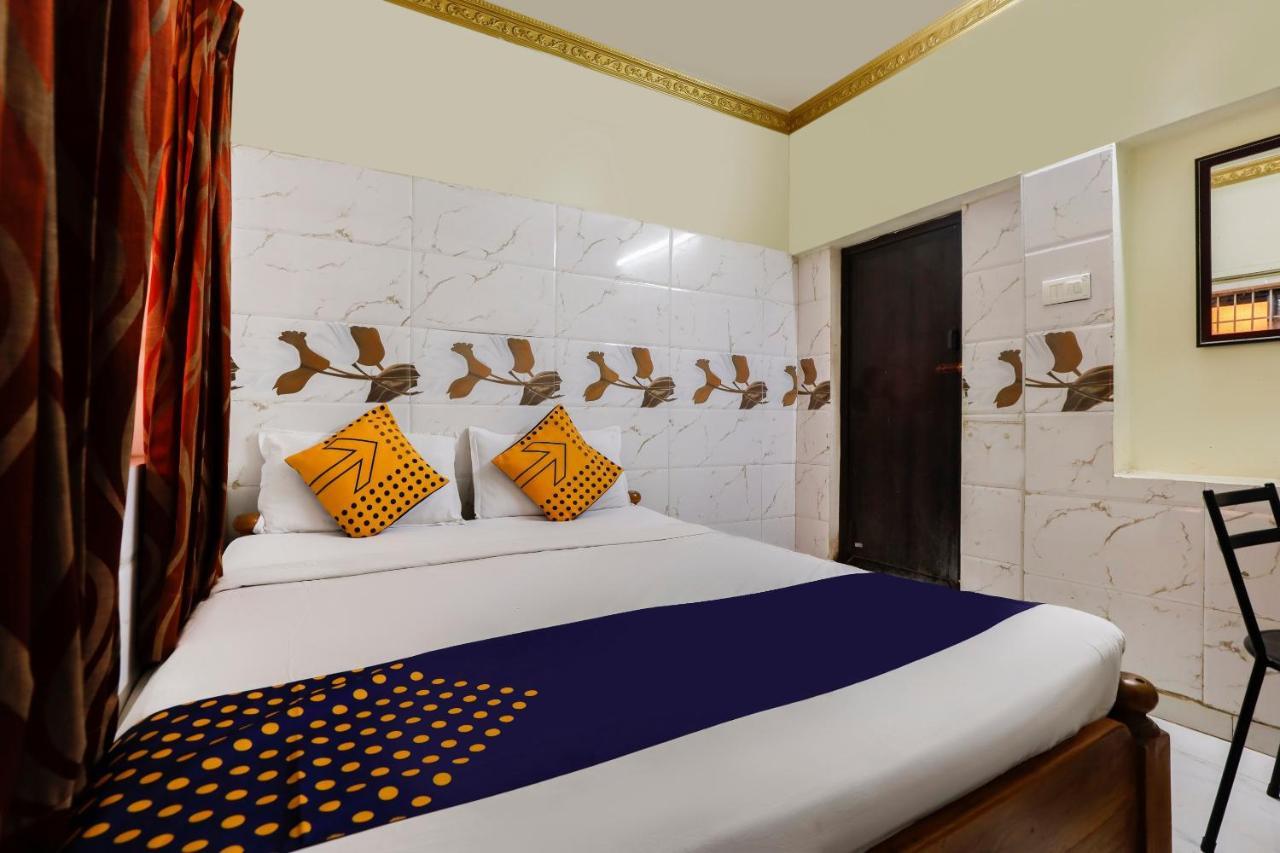 Hôtel Spot On 40324 Vvr Residency à Chennai Extérieur photo